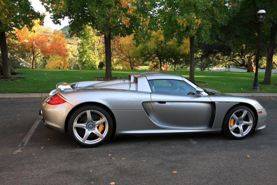  Porsche Carrera GT 2004 года  (фото 69 из 77)